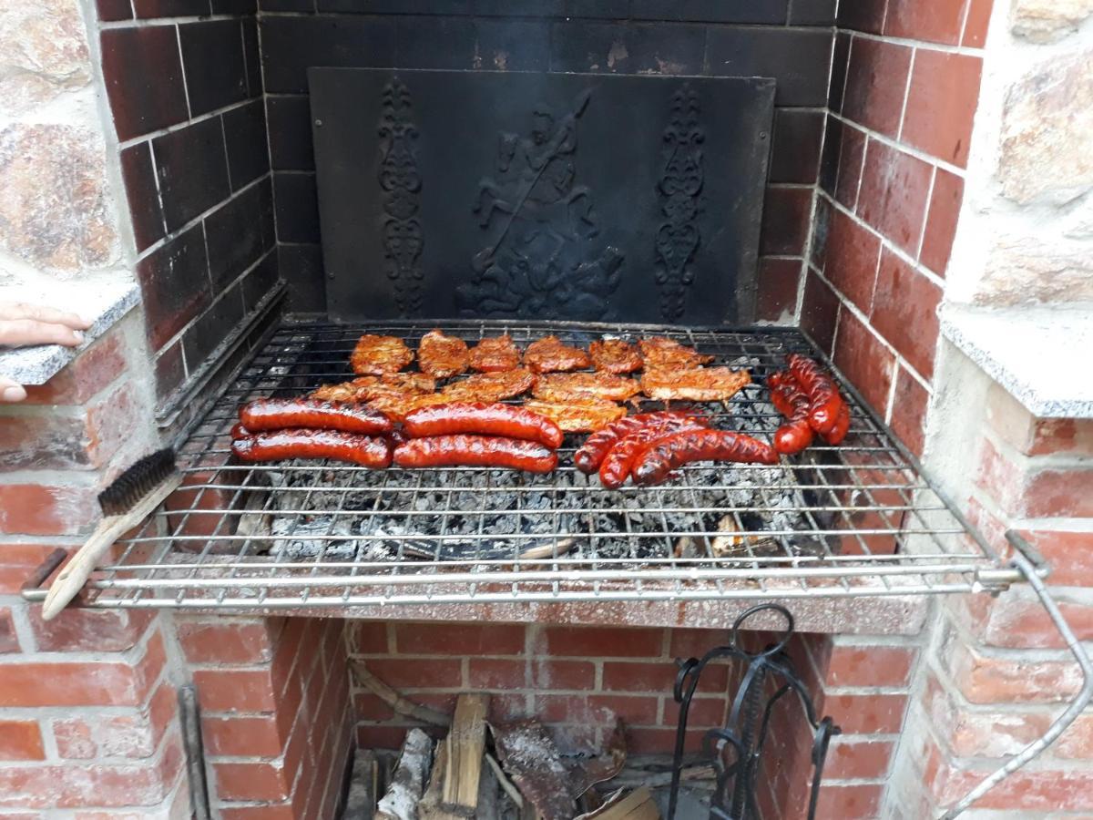 Penzion U Stoly יאסימוב מראה חיצוני תמונה